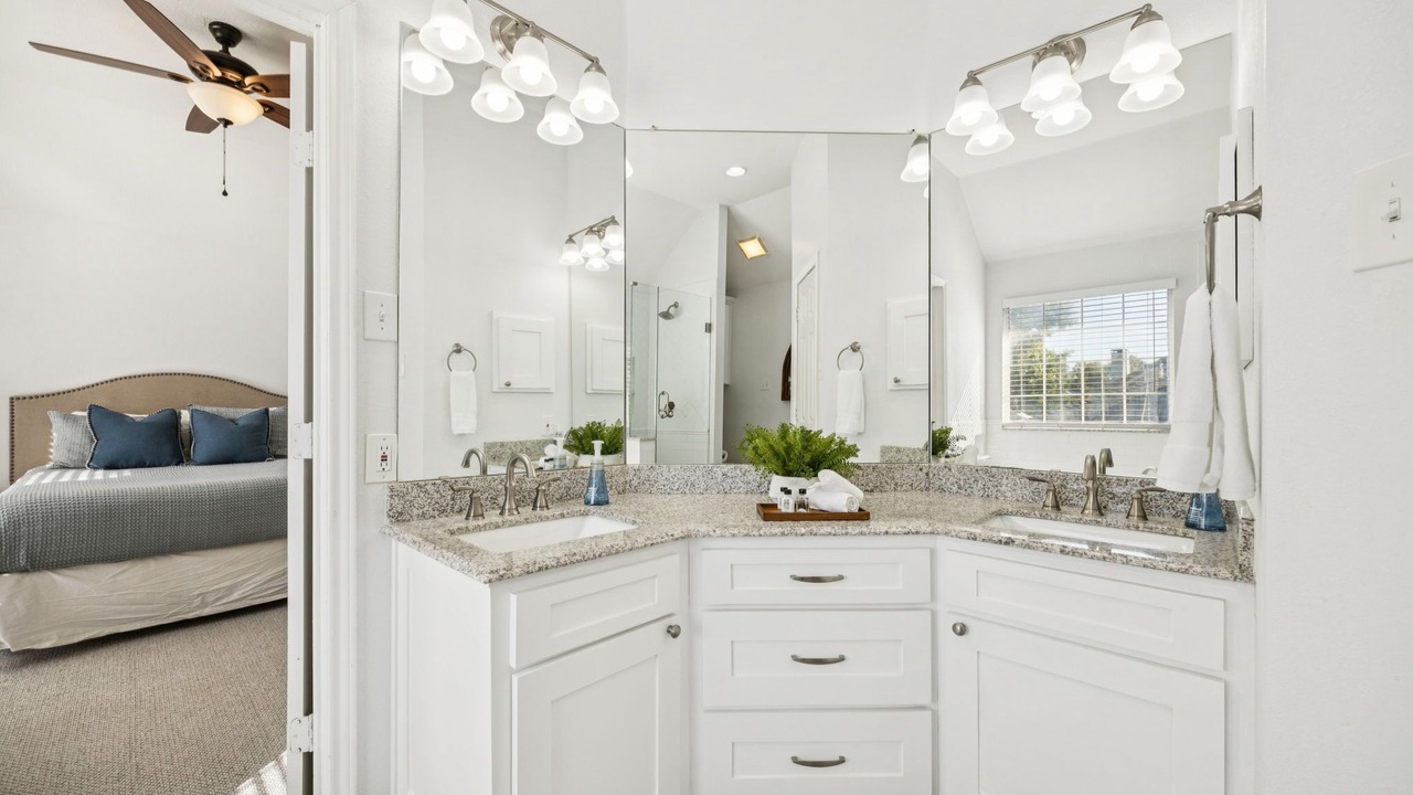 Photo of Bathroom in Grapevine
