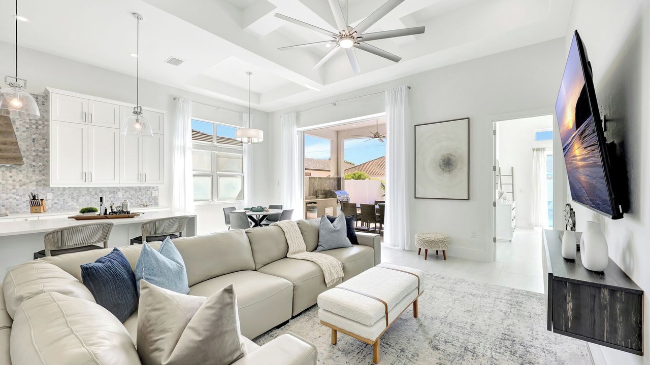 Photo of Livingroom in Naples Park