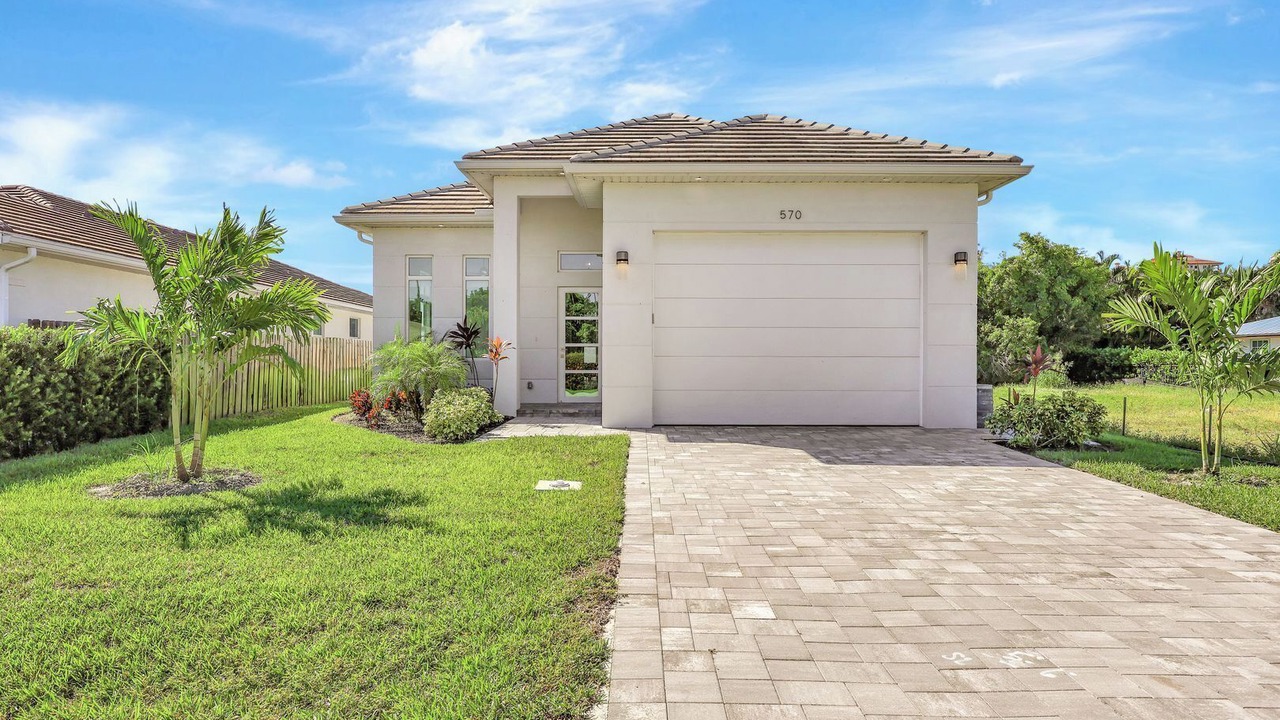 Photo of Outdoor in Naples Park