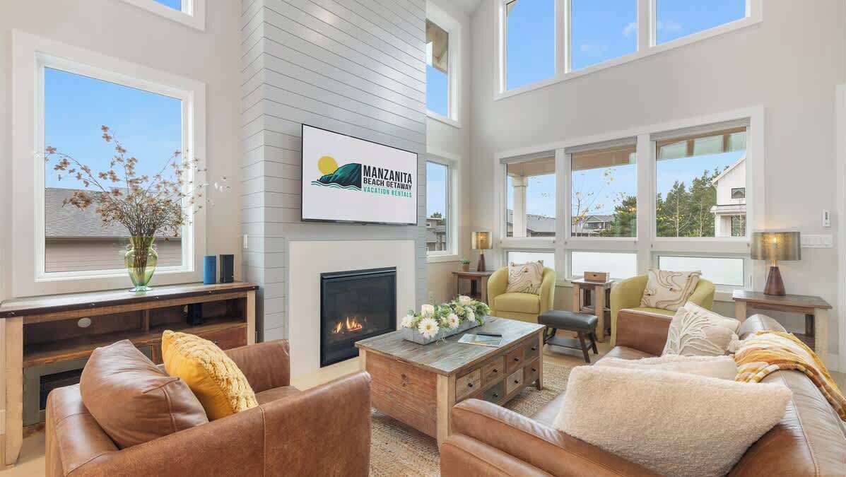 Photo of Livingroom in Manzanita