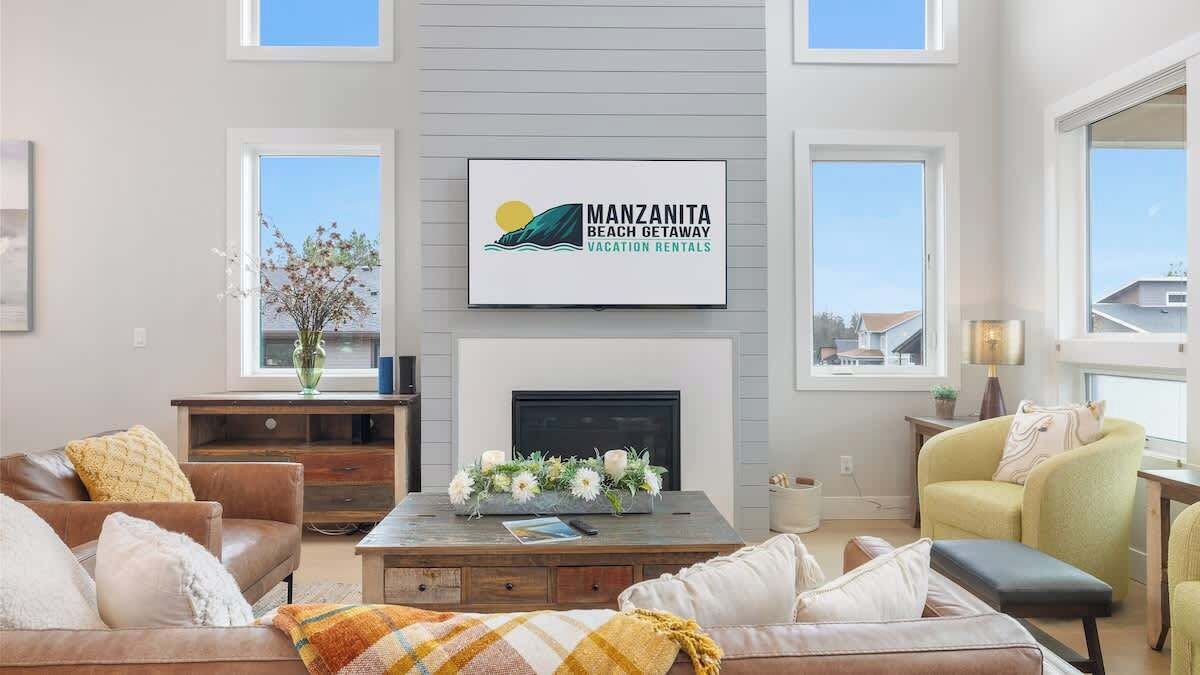 Photo of Livingroom in Manzanita