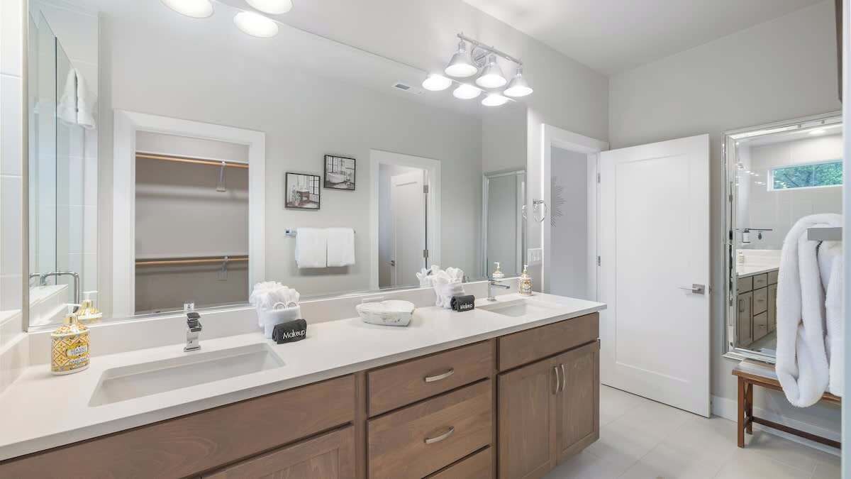 Photo of Bathroom in Manzanita