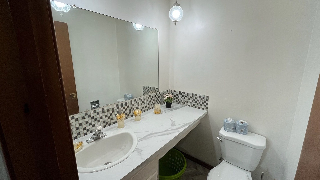 Photo of Bathroom in Fort Gary