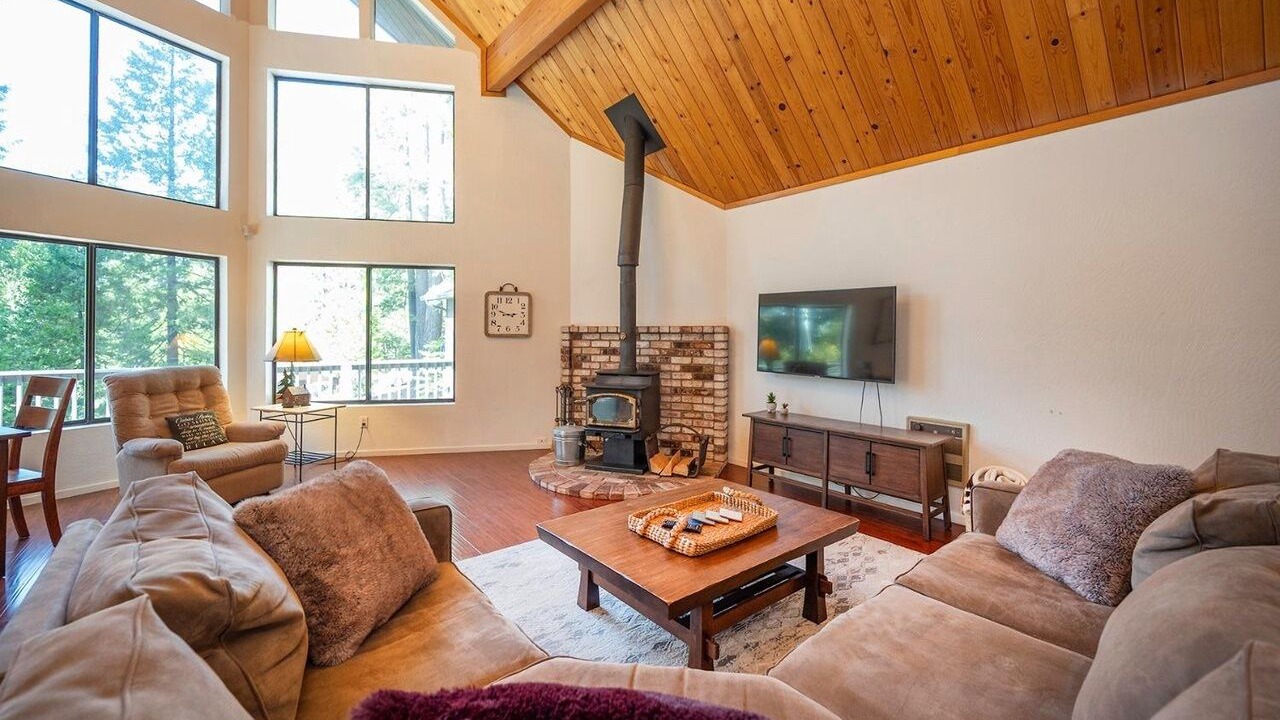 Photo of Livingroom in Arnold