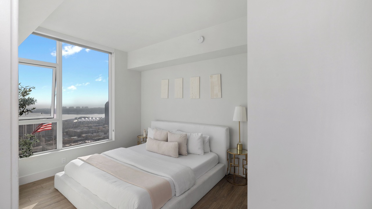 Photo of Bedroom in Gaslamp Quarter