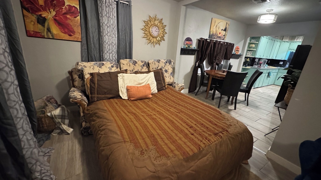 Photo of Bedroom in Tulsa
