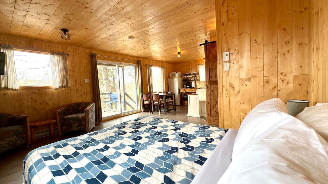 Photo of Bedroom in Pohenegamook