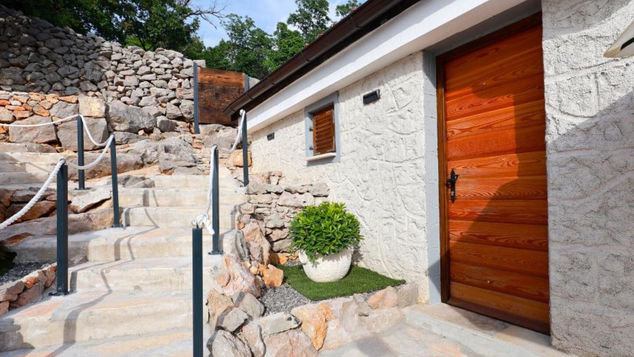 Photo of Outdoor in Prizna
