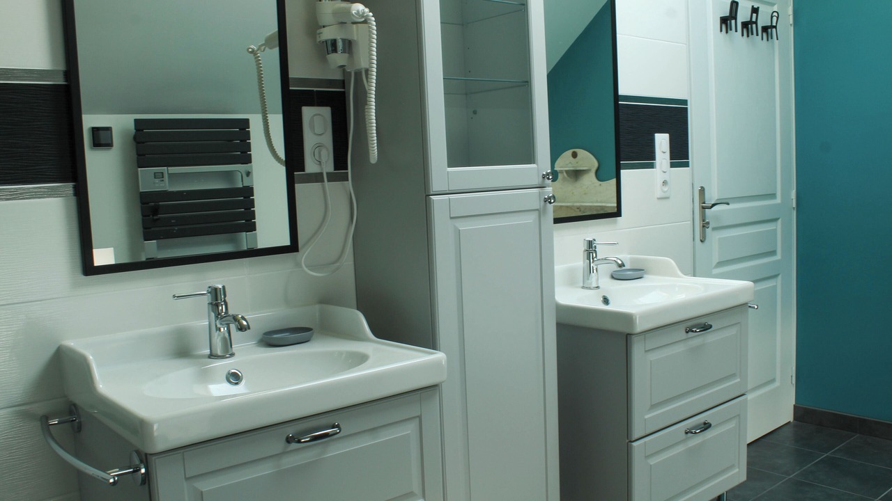 Photo of Bathroom in Les Champs-Geraux