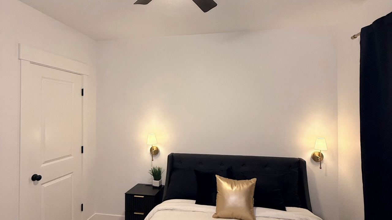Photo of Bedroom in Eagle Mountain
