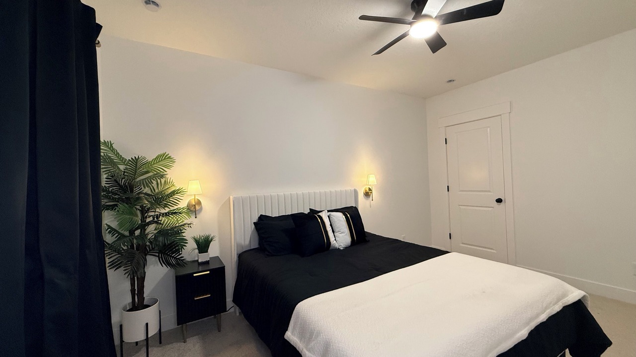 Photo of Bedroom in Eagle Mountain