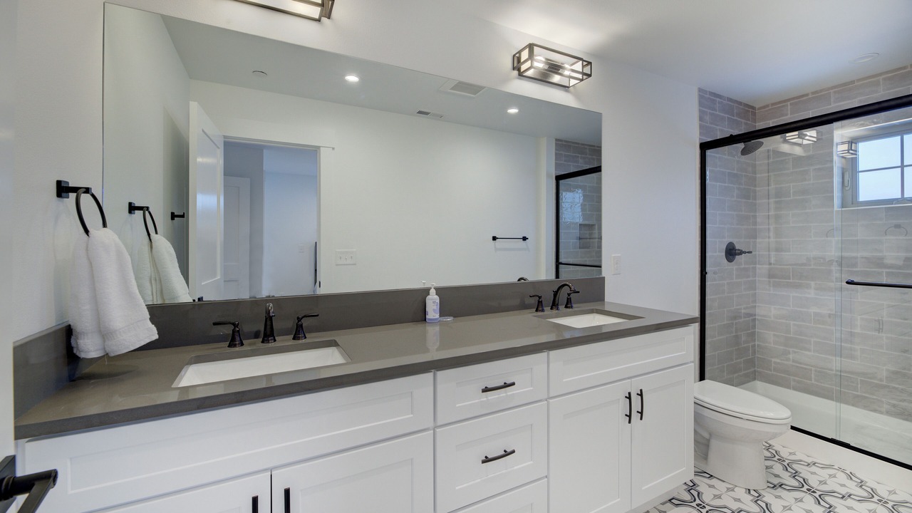 Photo of Bathroom in Cle Elum