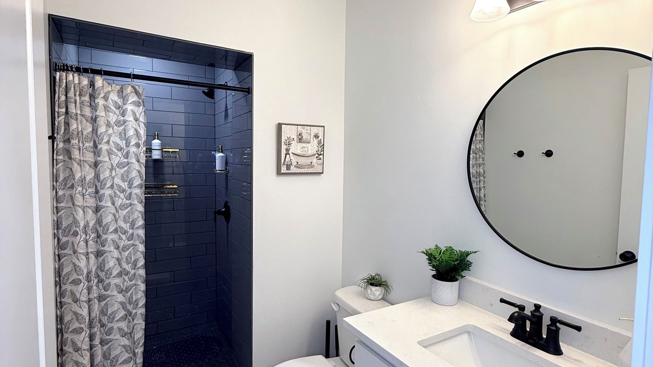 Photo of Bathroom in Eagle Mountain