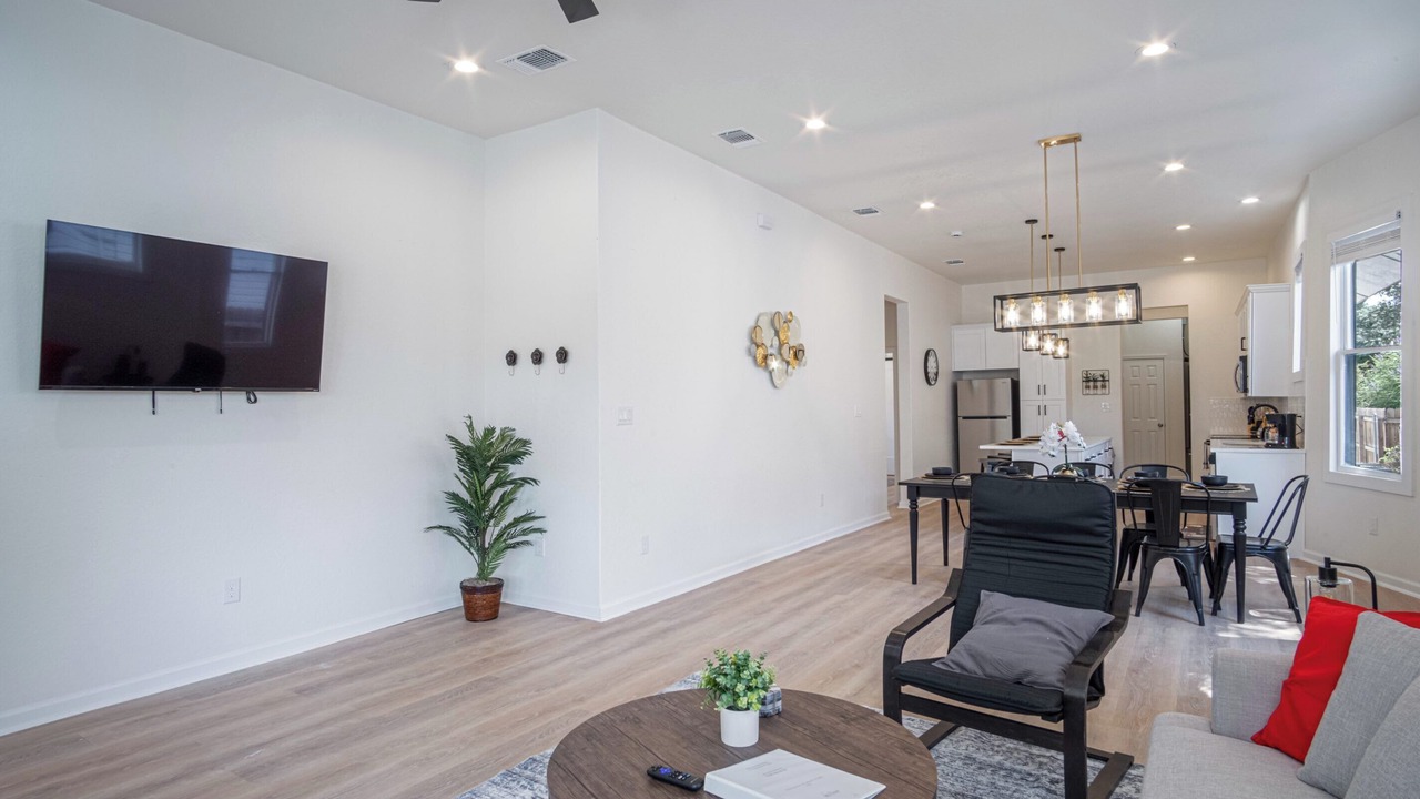 Photo of Livingroom in Eastside Promise Neighborhood