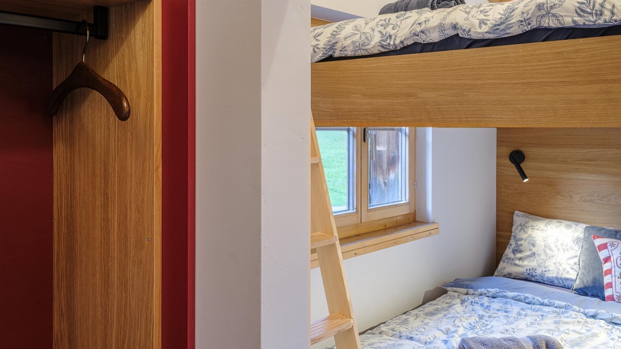 Photo of Bedroom in Tujetsch