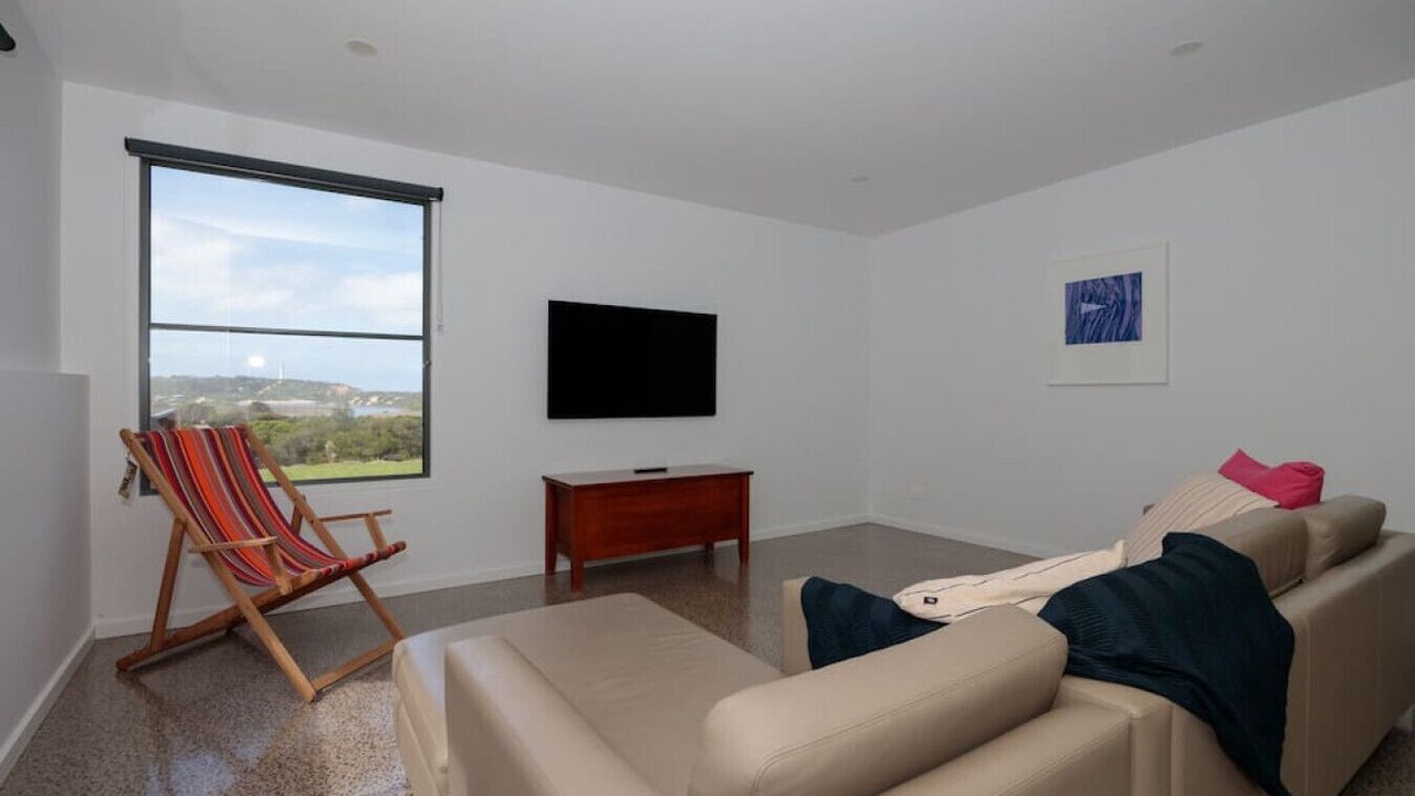 Photo of Livingroom in Fairhaven