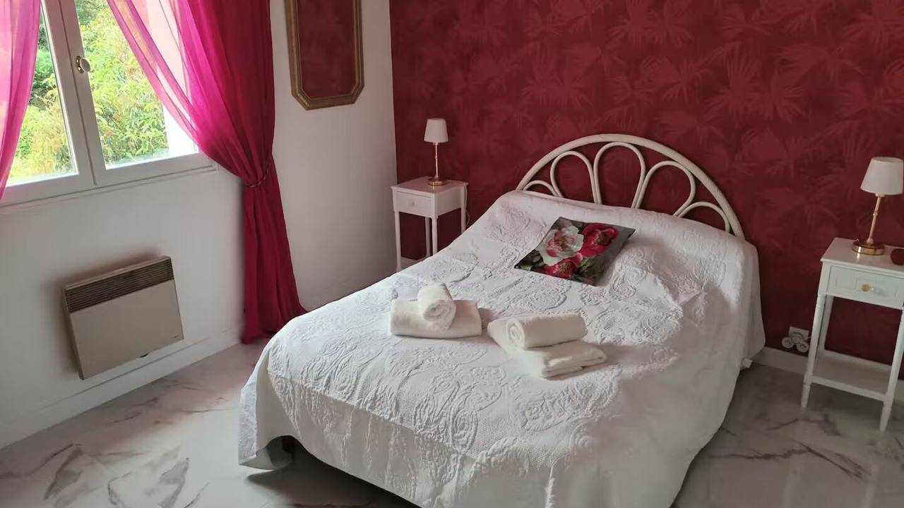 Photo of Bedroom in Lanzac