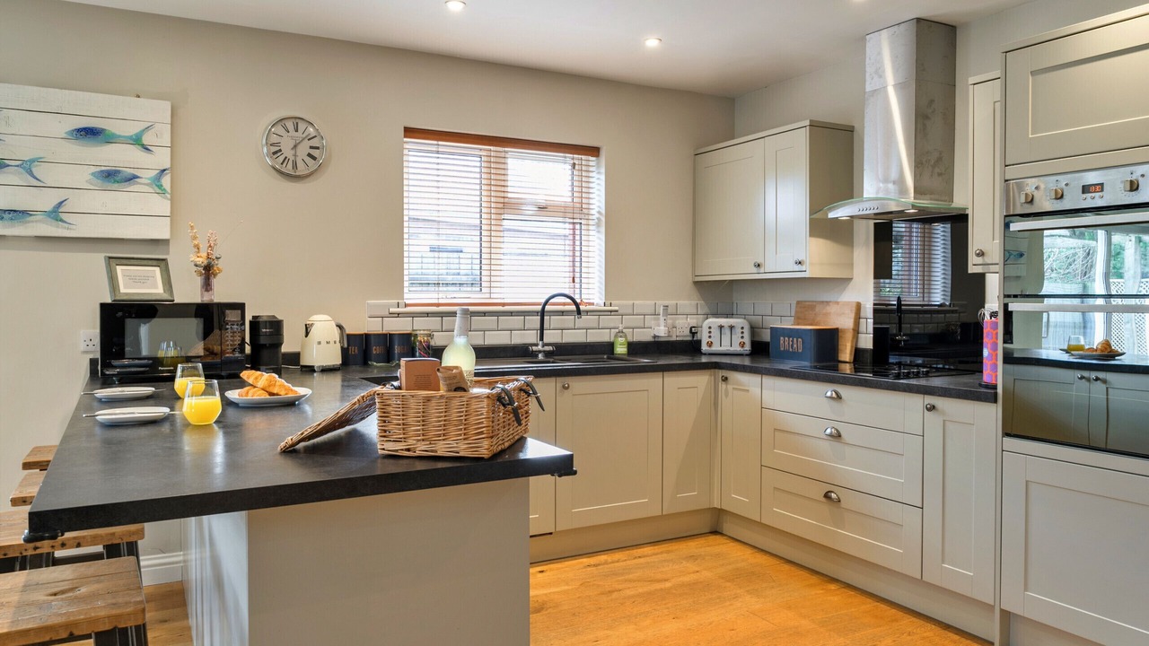 Photo of Kitchen in Widemouth Bay