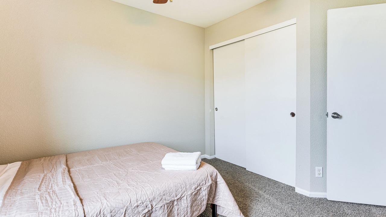 Photo of Bedroom in Lochbuie
