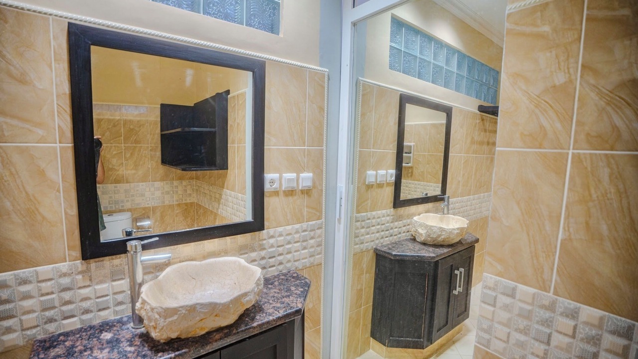 Photo of Bathroom in Kayu Putih