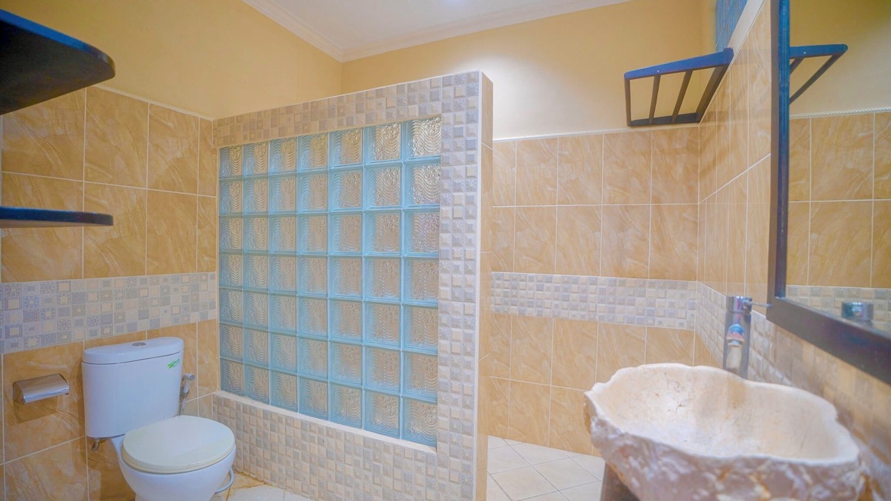 Photo of Bathroom in Kayu Putih