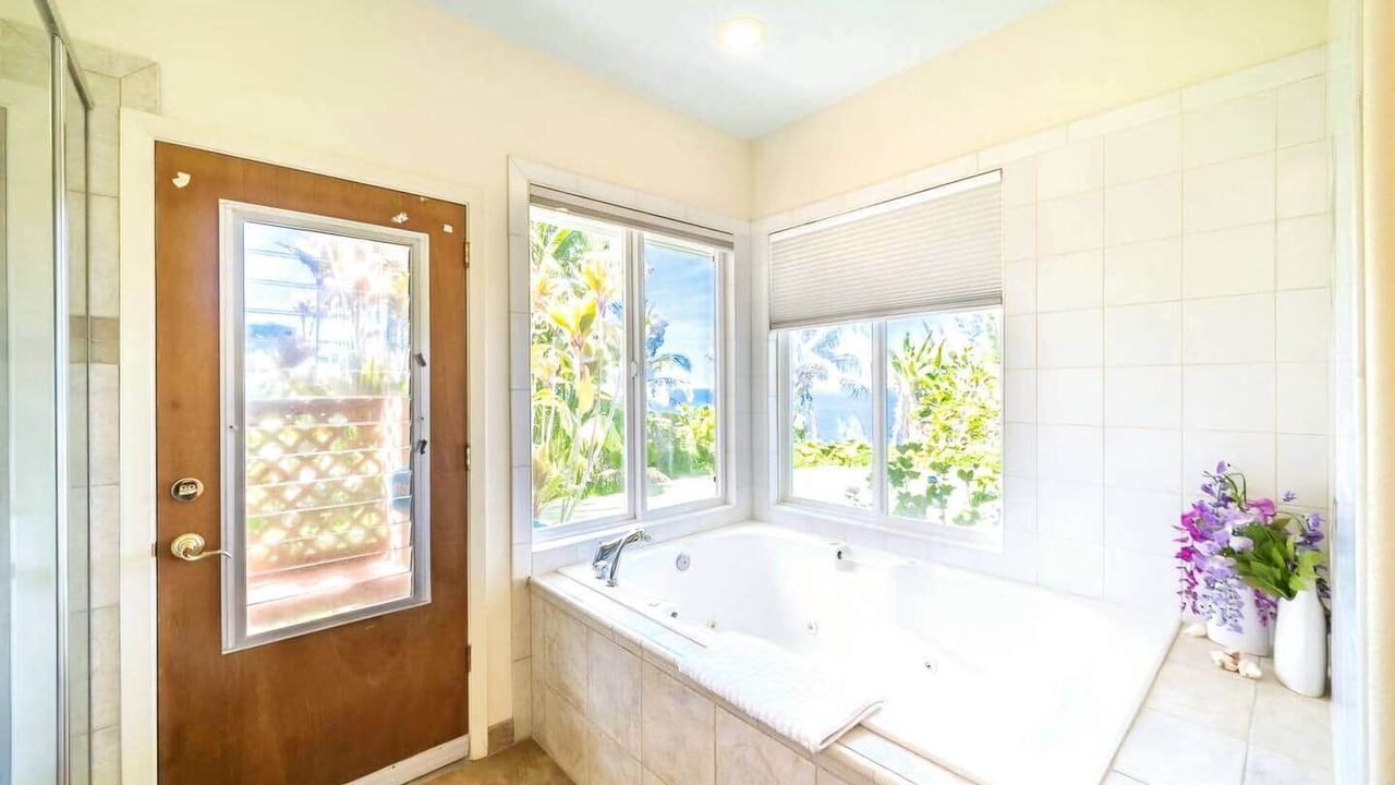 Photo of Others in Hakalau