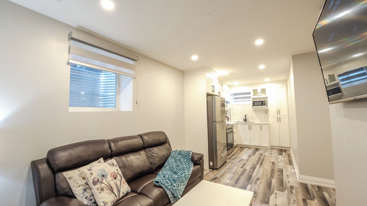 Photo of Livingroom in Caledon