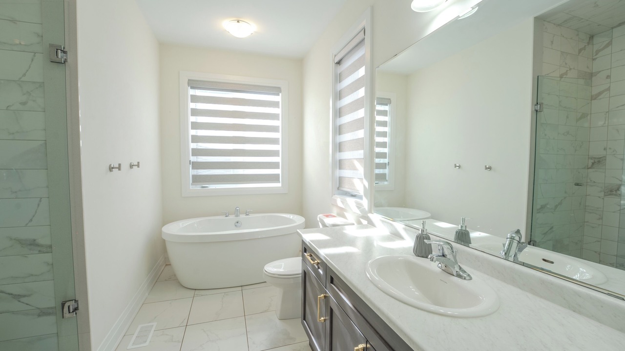 Photo of Bathroom in Caledon