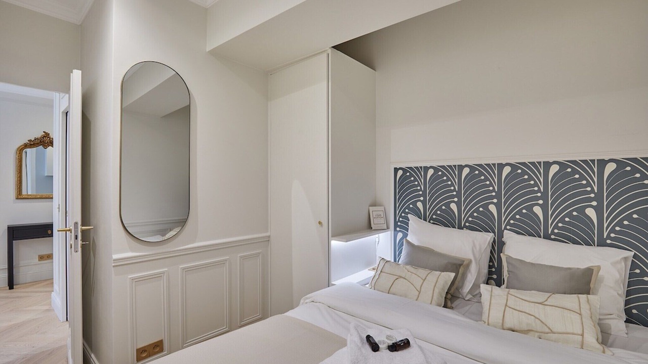 Photo of Bedroom in 7th Arrondissement