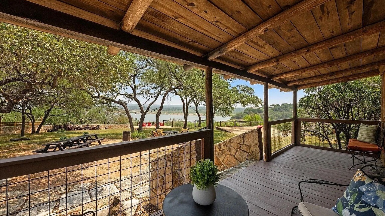 Photo of Outdoor in Spicewood