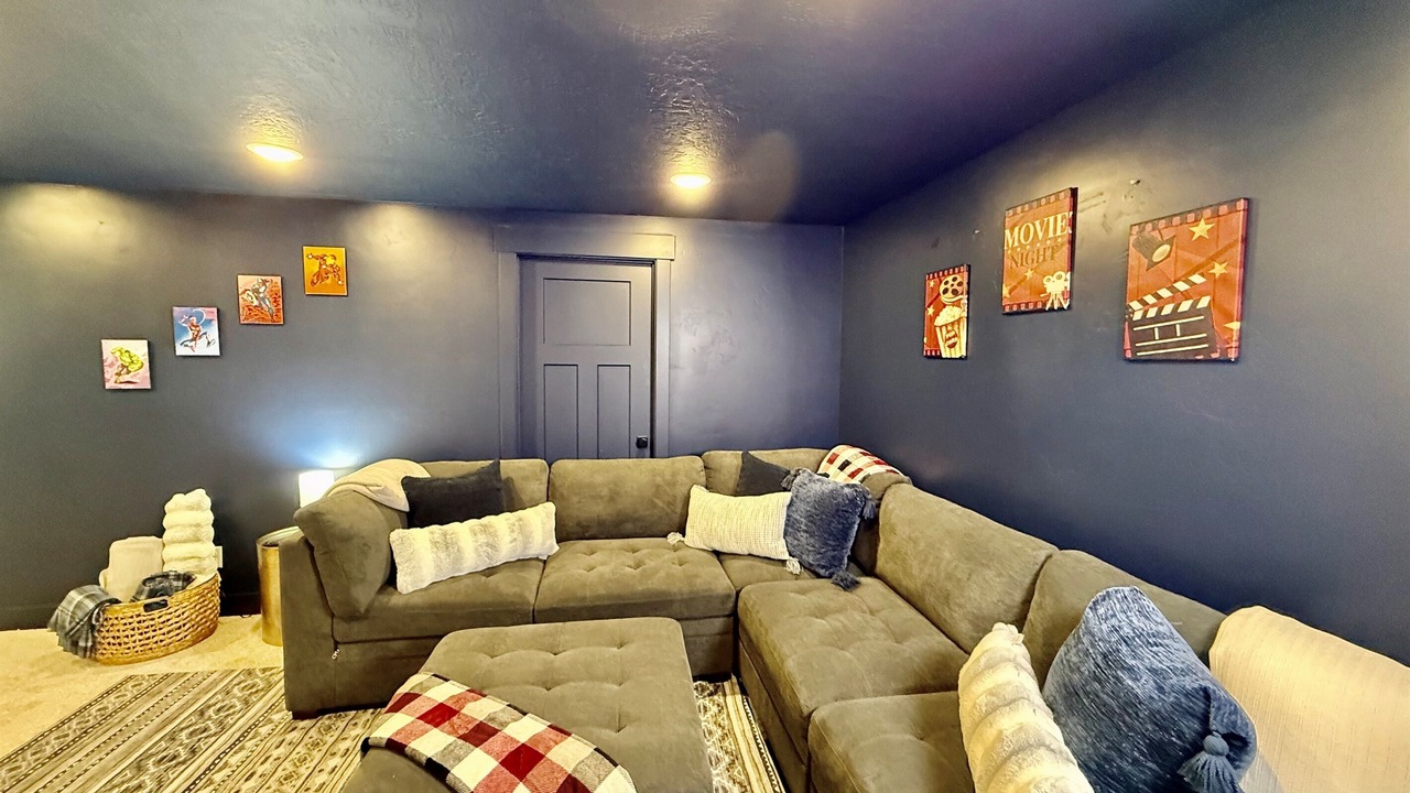 Photo of Livingroom in Salt Lake County