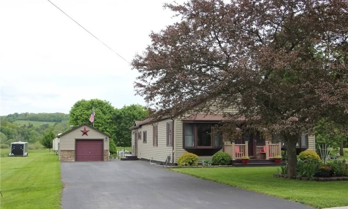 Photo of Outdoor in Hamilton
