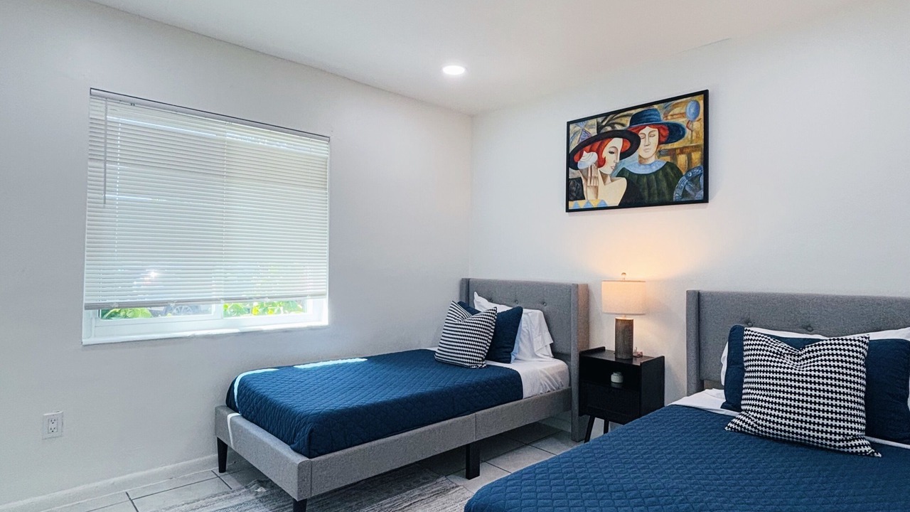 Photo of Bedroom in Miami Gardens