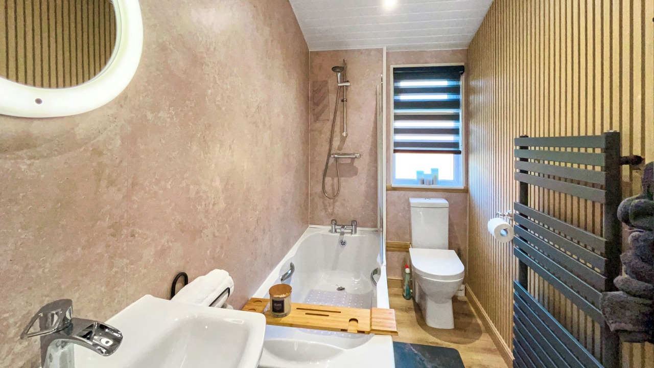Photo of Bathroom in Banchory