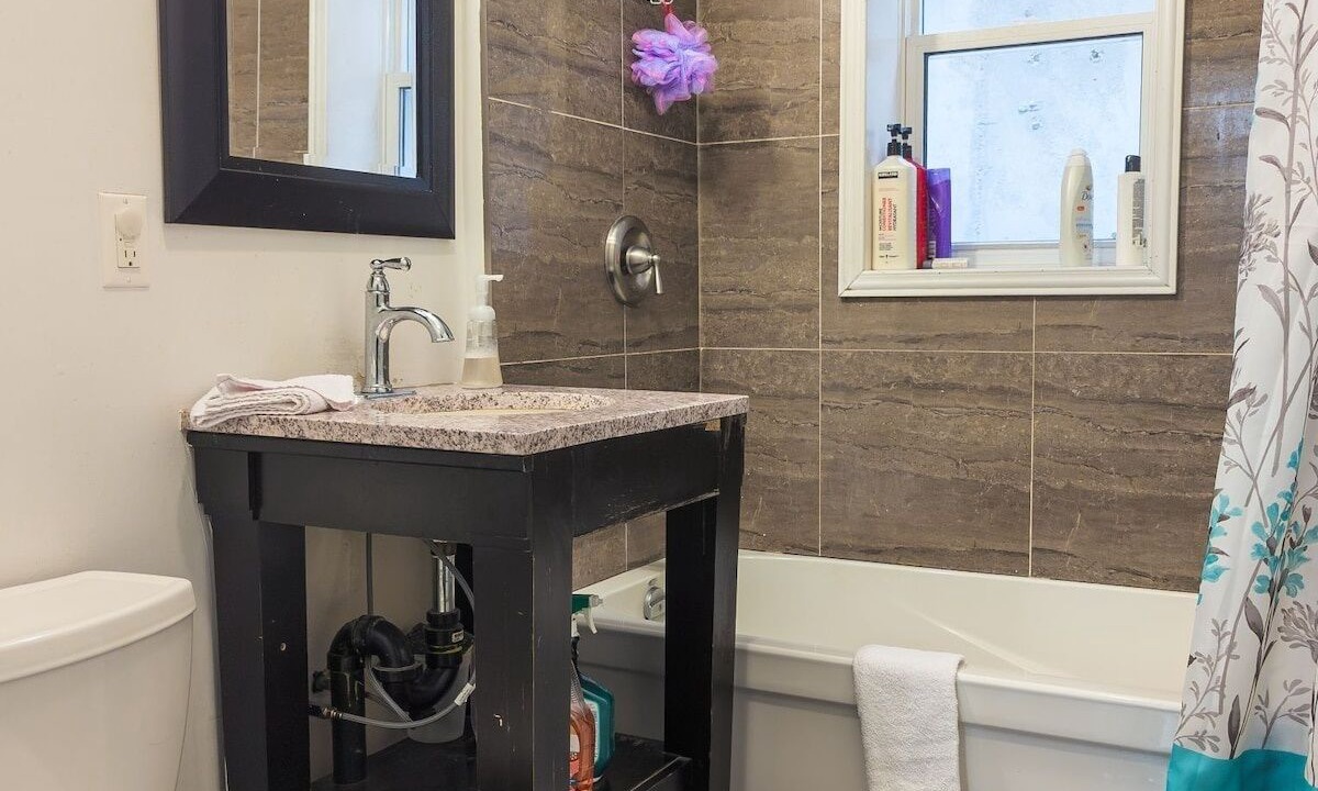 Photo of Bathroom in ByWard Market