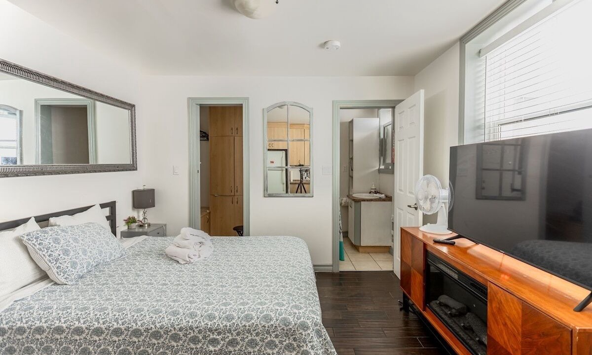 Photo of Bedroom in Byward Market - Parliament Hill