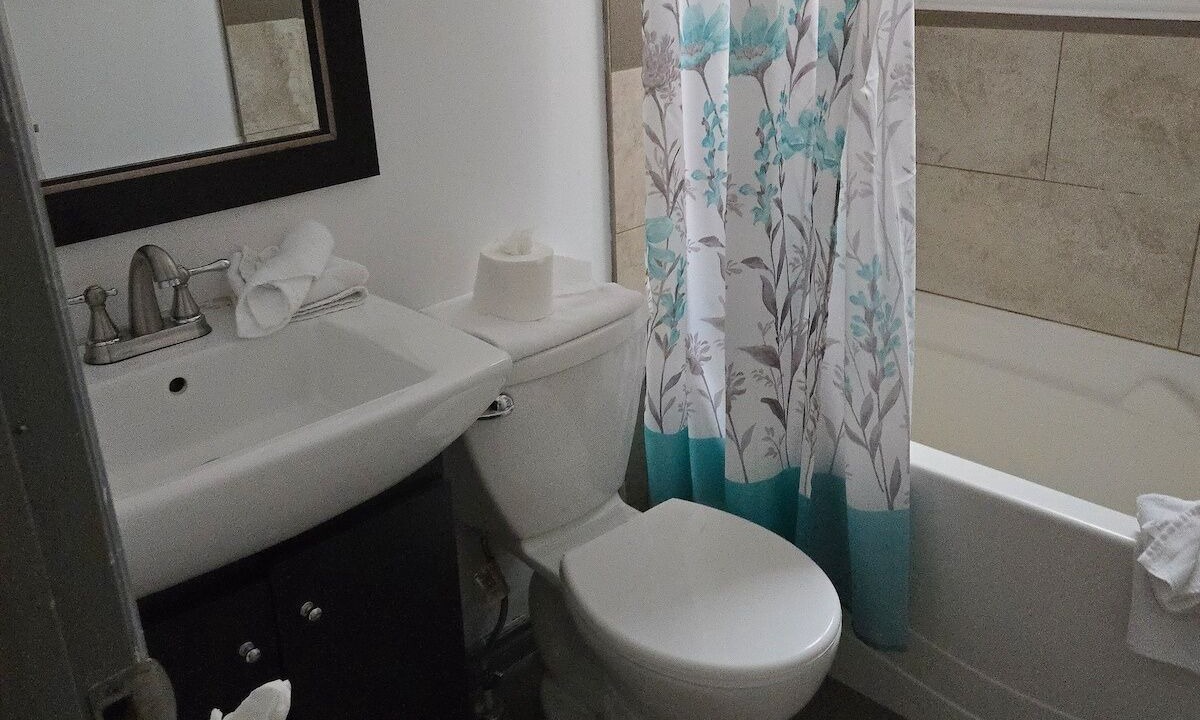 Photo of Bathroom in Downtown Ottawa