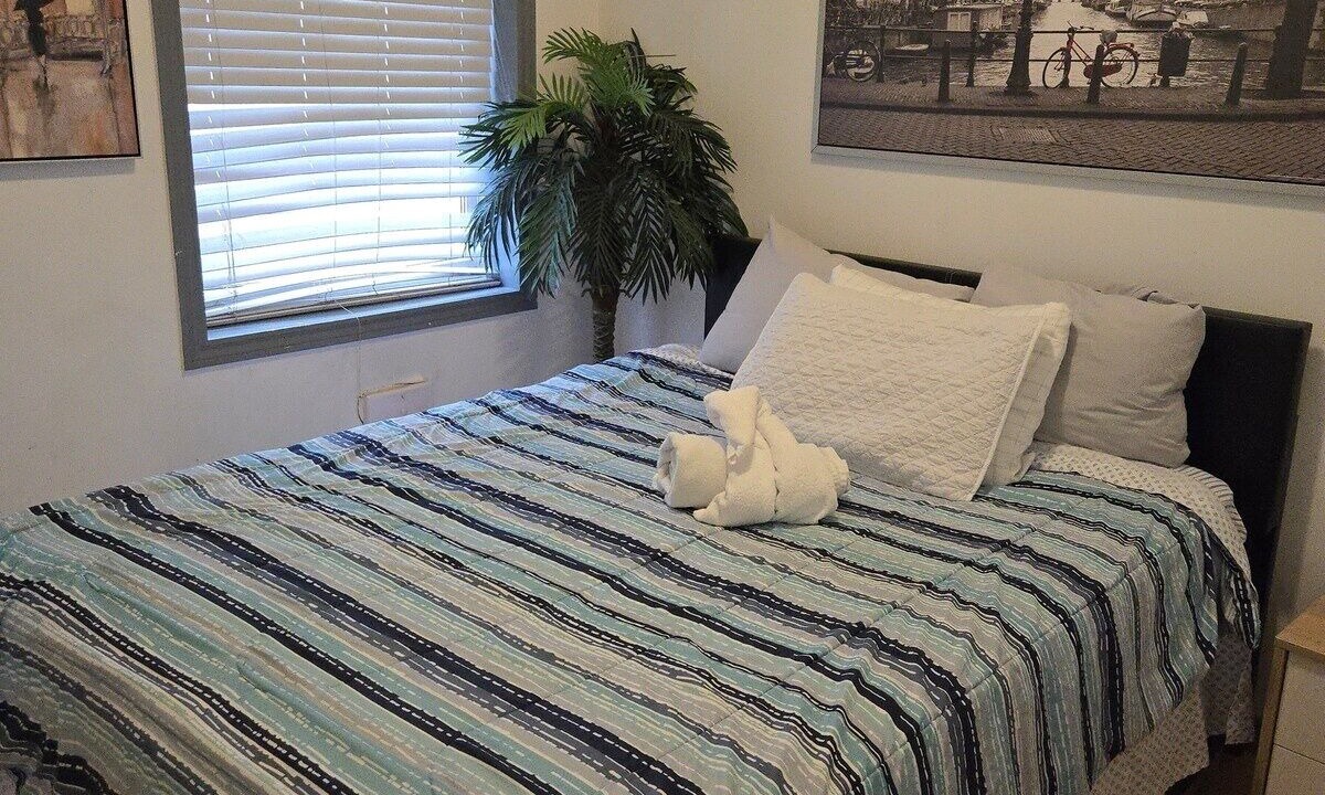 Photo of Bedroom in Downtown Ottawa