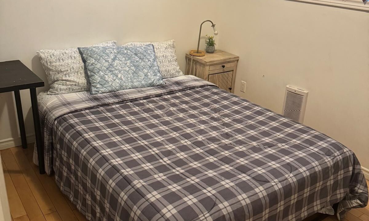 Photo of Bedroom in Downtown Ottawa