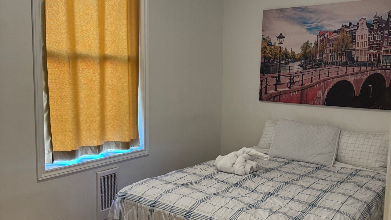 Photo of Bedroom in Lowertown