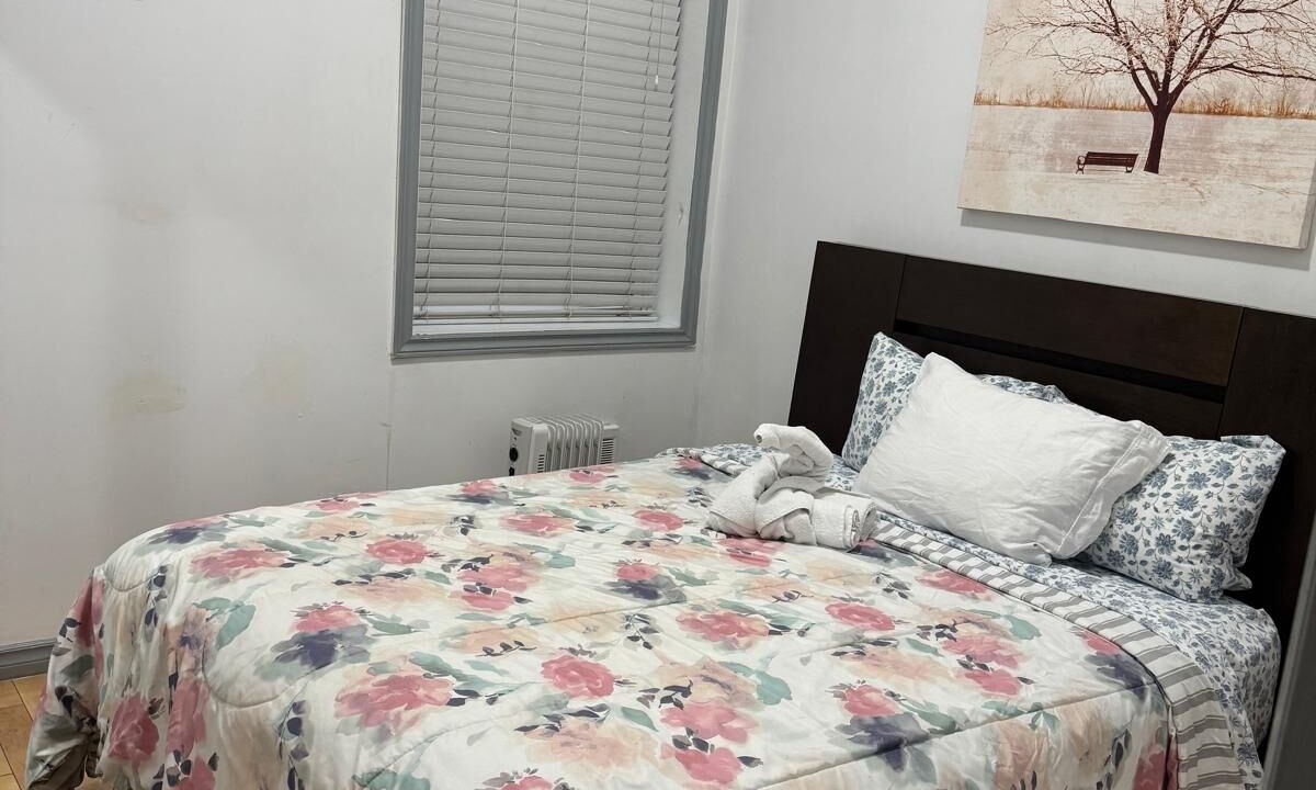 Photo of Bedroom in Downtown Ottawa