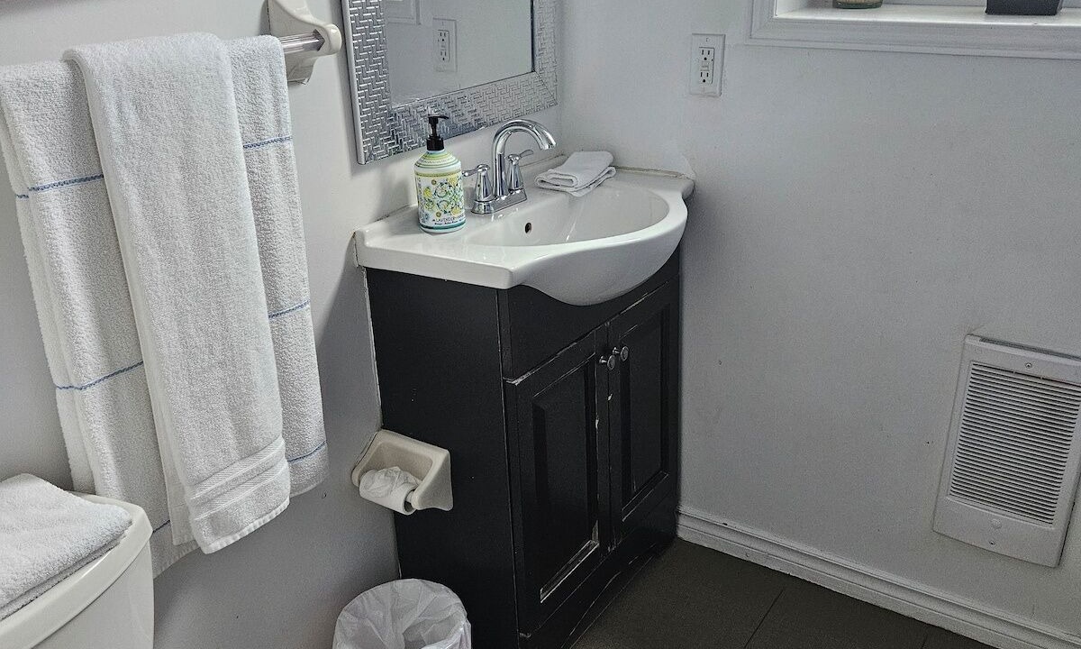 Photo of Bathroom in Lowertown