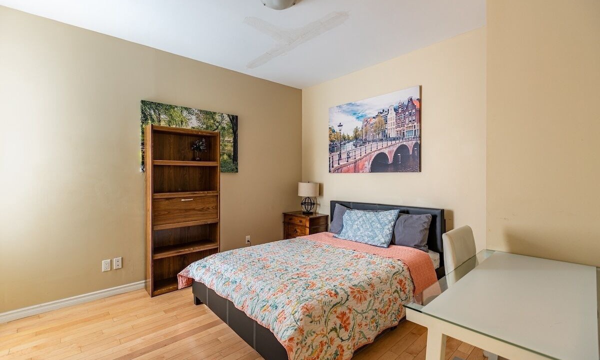 Photo of Bedroom in Sandy Hill