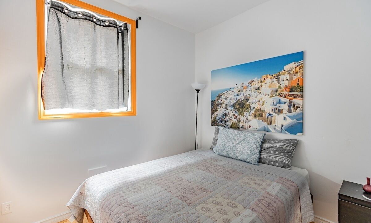 Photo of Bedroom in Downtown Ottawa