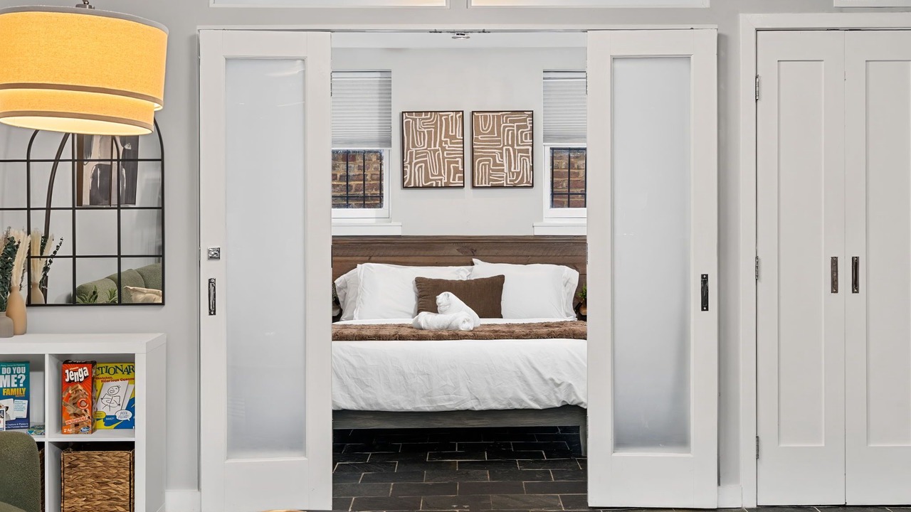 Photo of Bedroom in Shaw