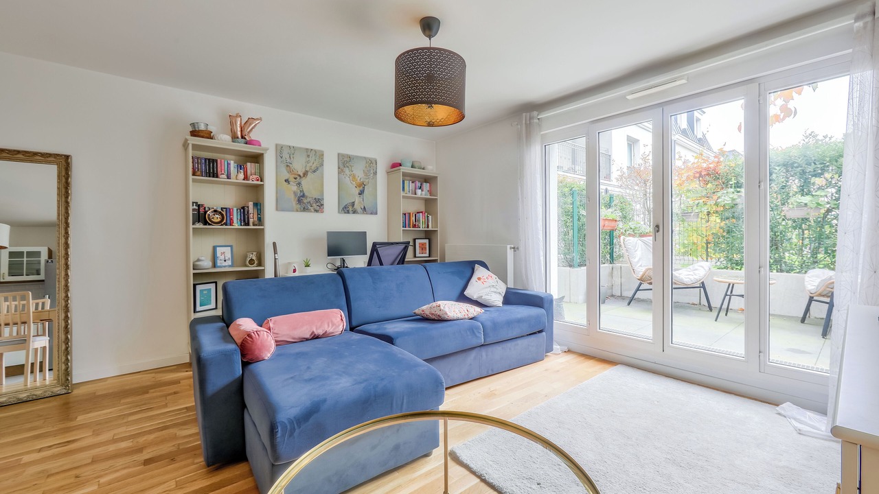 Photo of Livingroom in Rueil-Malmaison