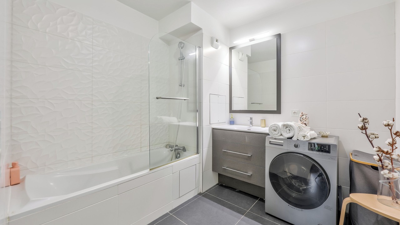 Photo of Bathroom in Rueil-Malmaison