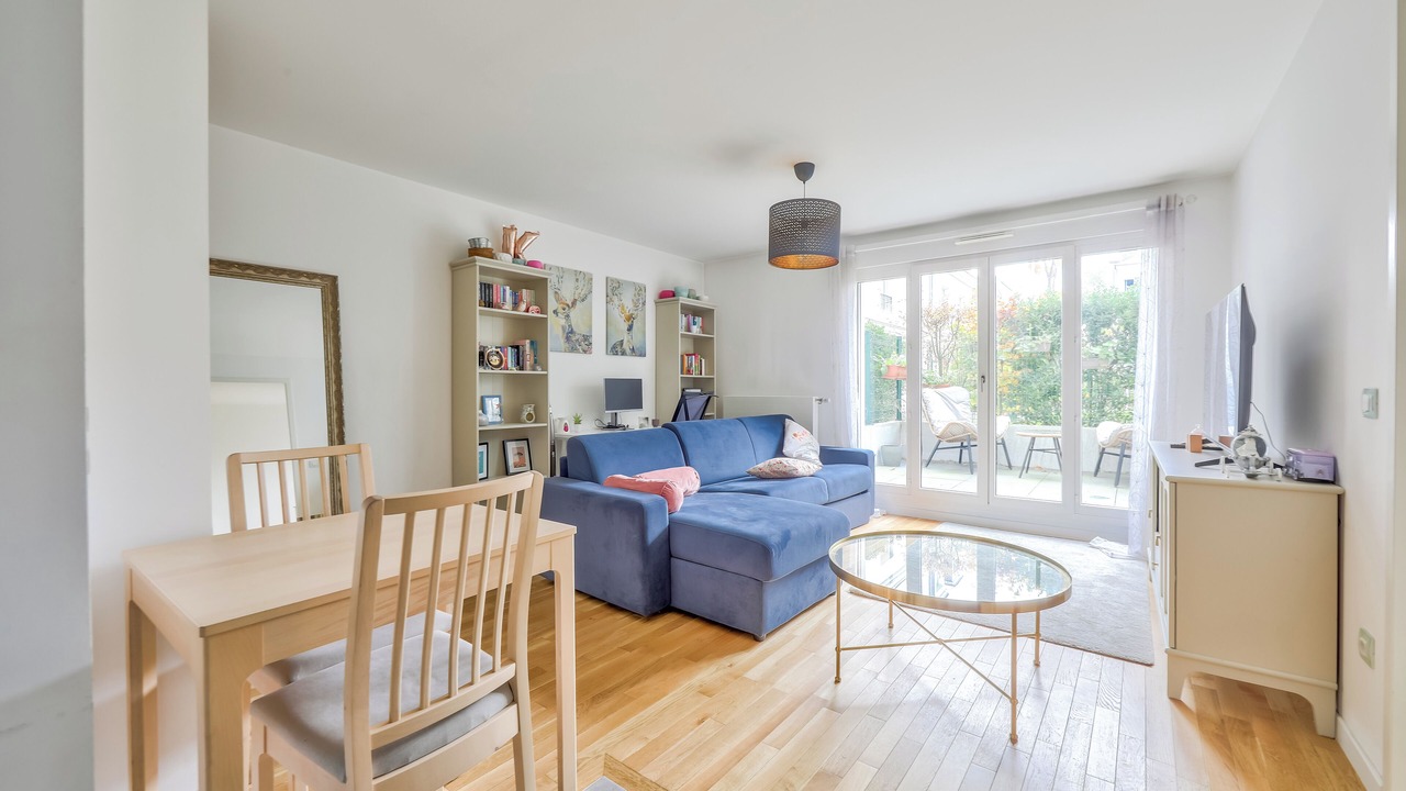 Photo of Livingroom in Rueil-Malmaison