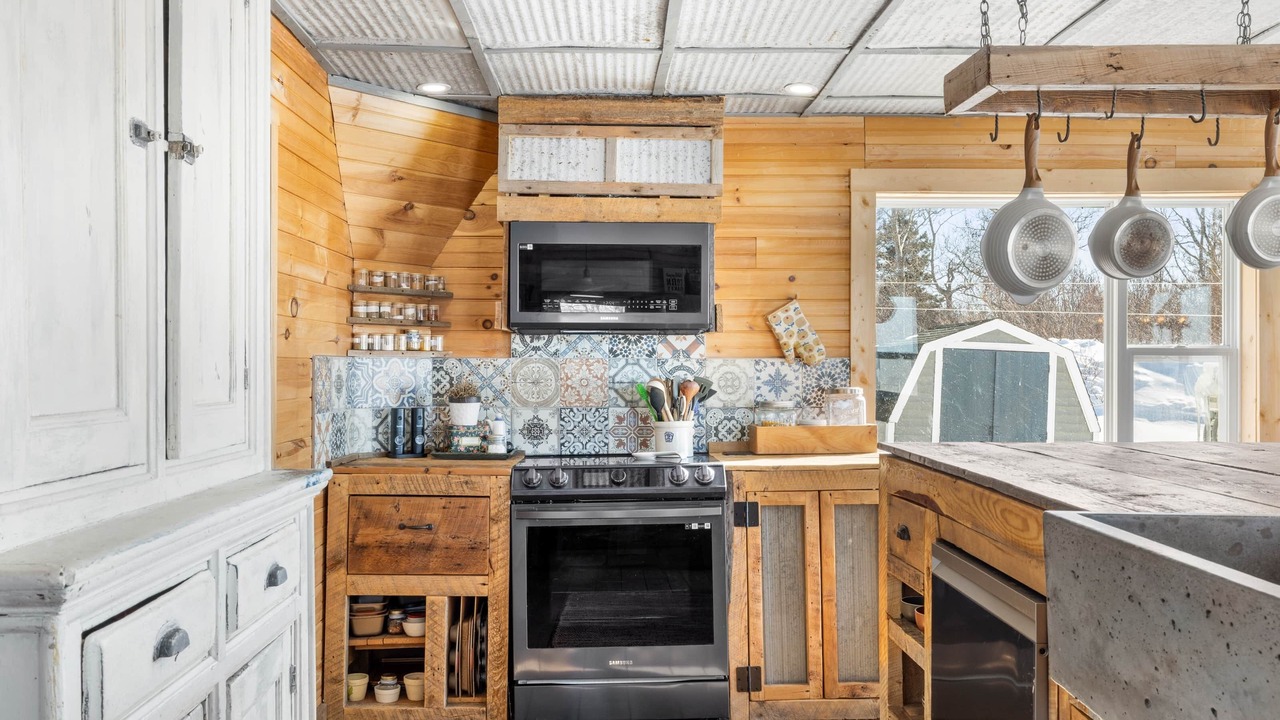 Photo of Kitchen in Prince County