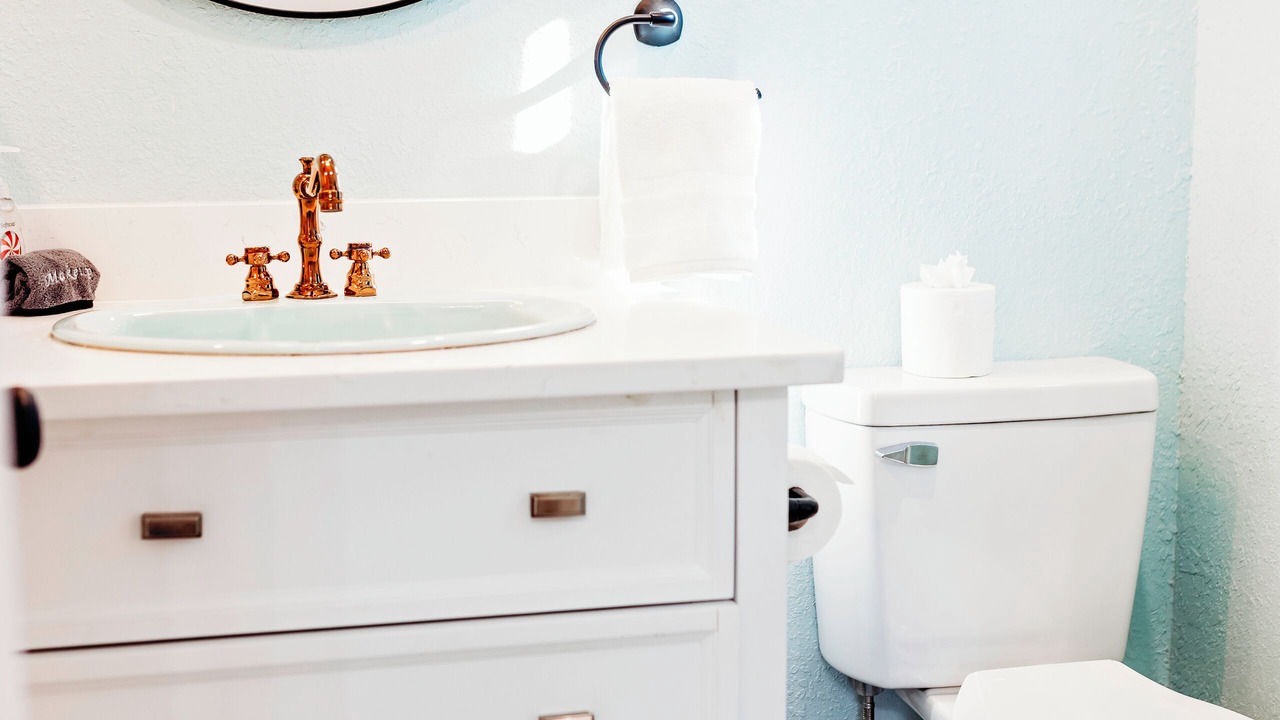 Photo of Bathroom in Broken Bow